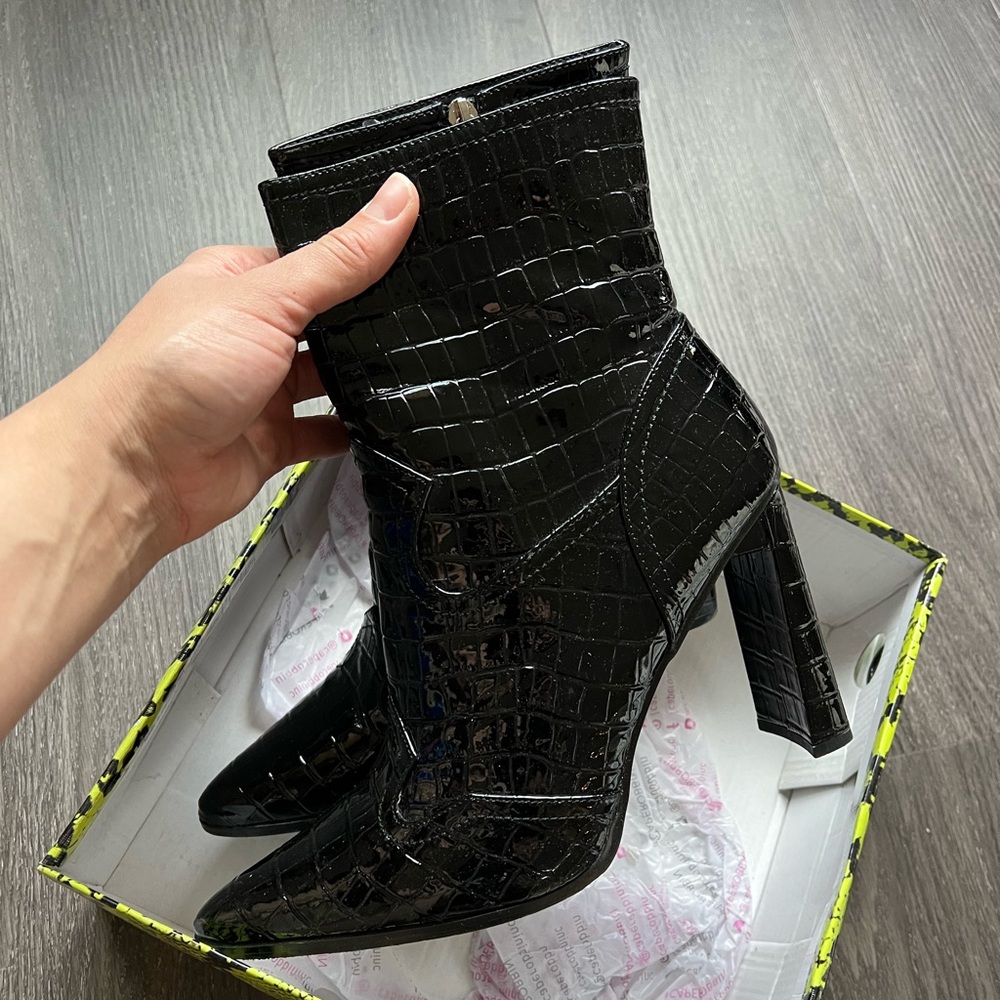 🖤SHINY PATENT TRENDY ANKLE BOOTS